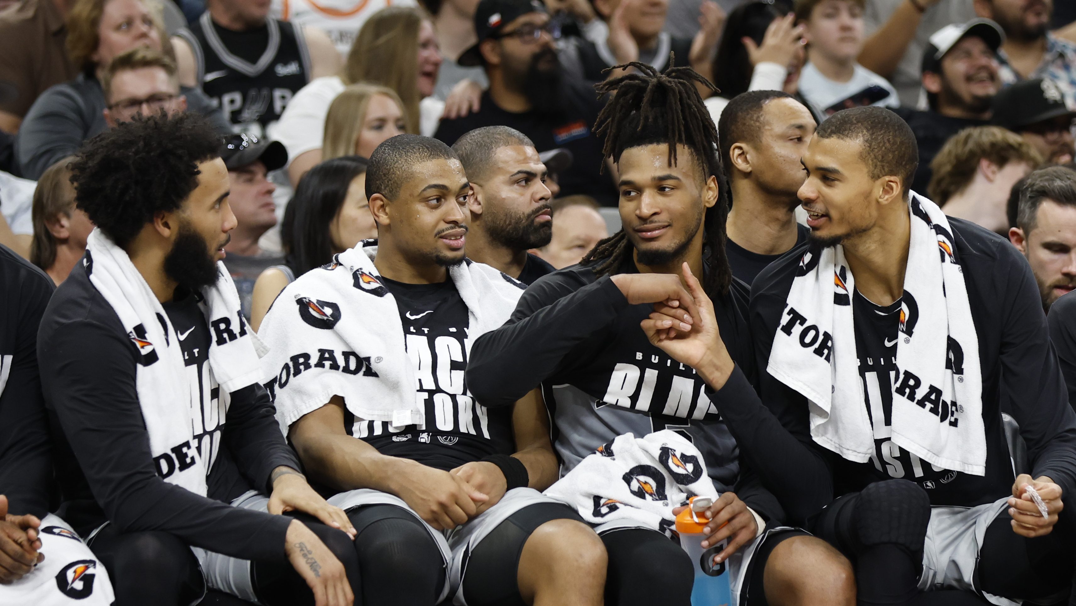 Spurs Get Concerning Injury Report News, Major Threat To Winning Streak