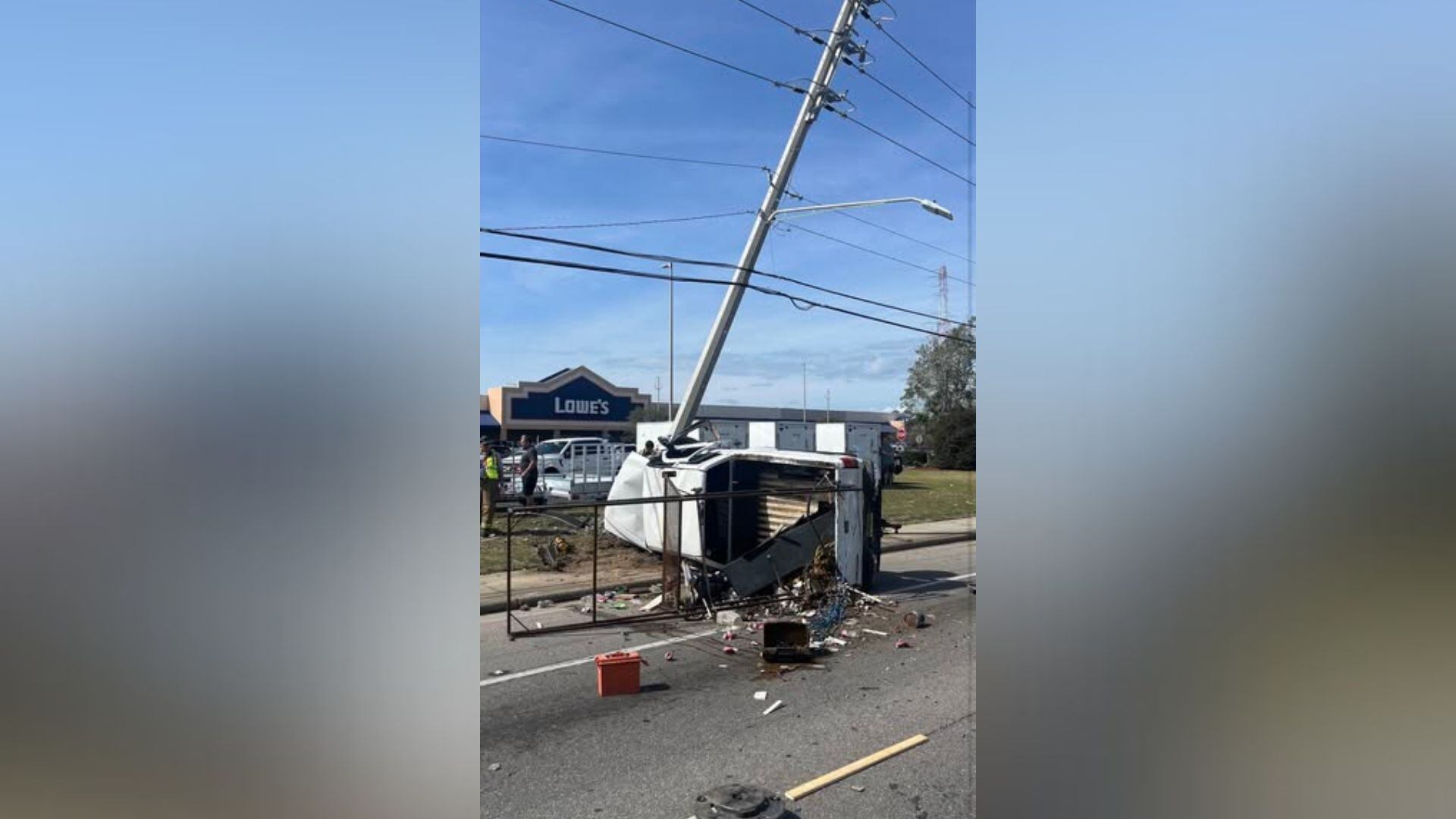 Car crashes into power line pole in Okaloosa County