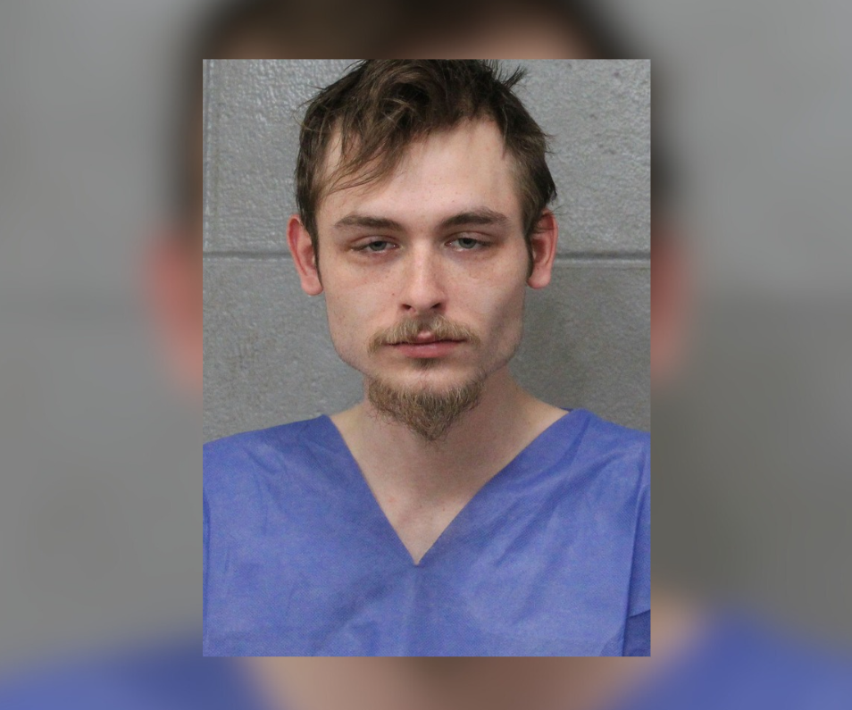 Kansas City man charged after allegedly stealing bus, leading police on ...