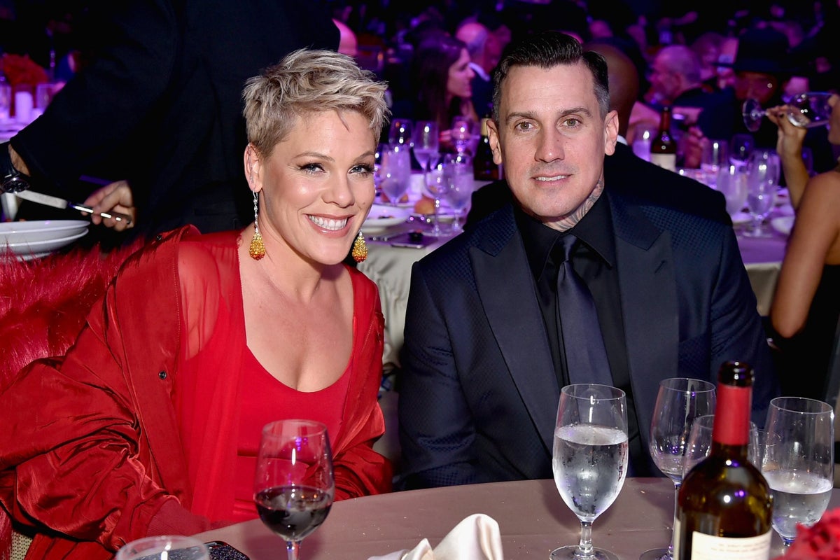 Pink denies rumors of separation from husband Carey Hart