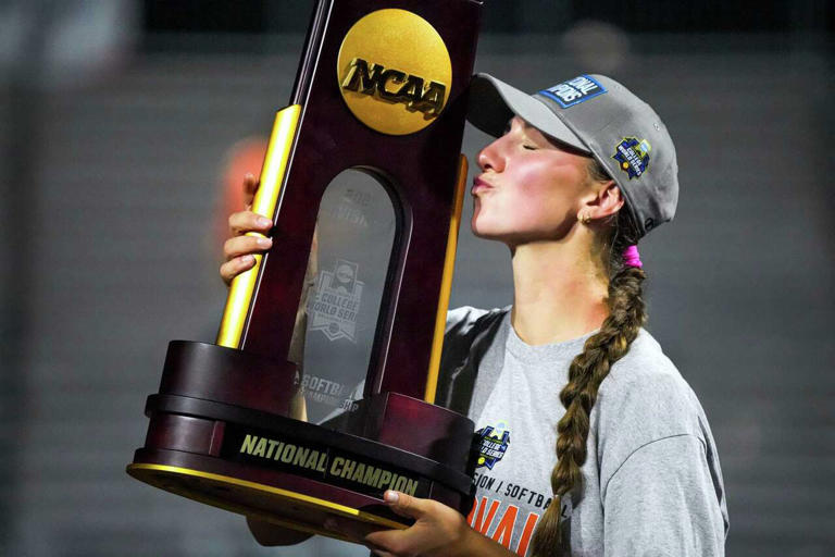 How Texas softball ace Teagan Kavan regained her groove for No. 3 Longhorns