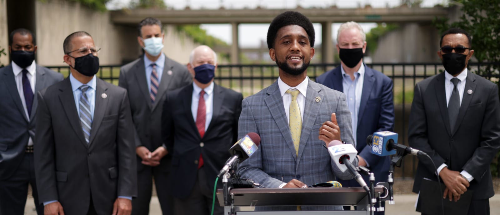 Blue City office sues its own mayor for records on fraud, waste<br>