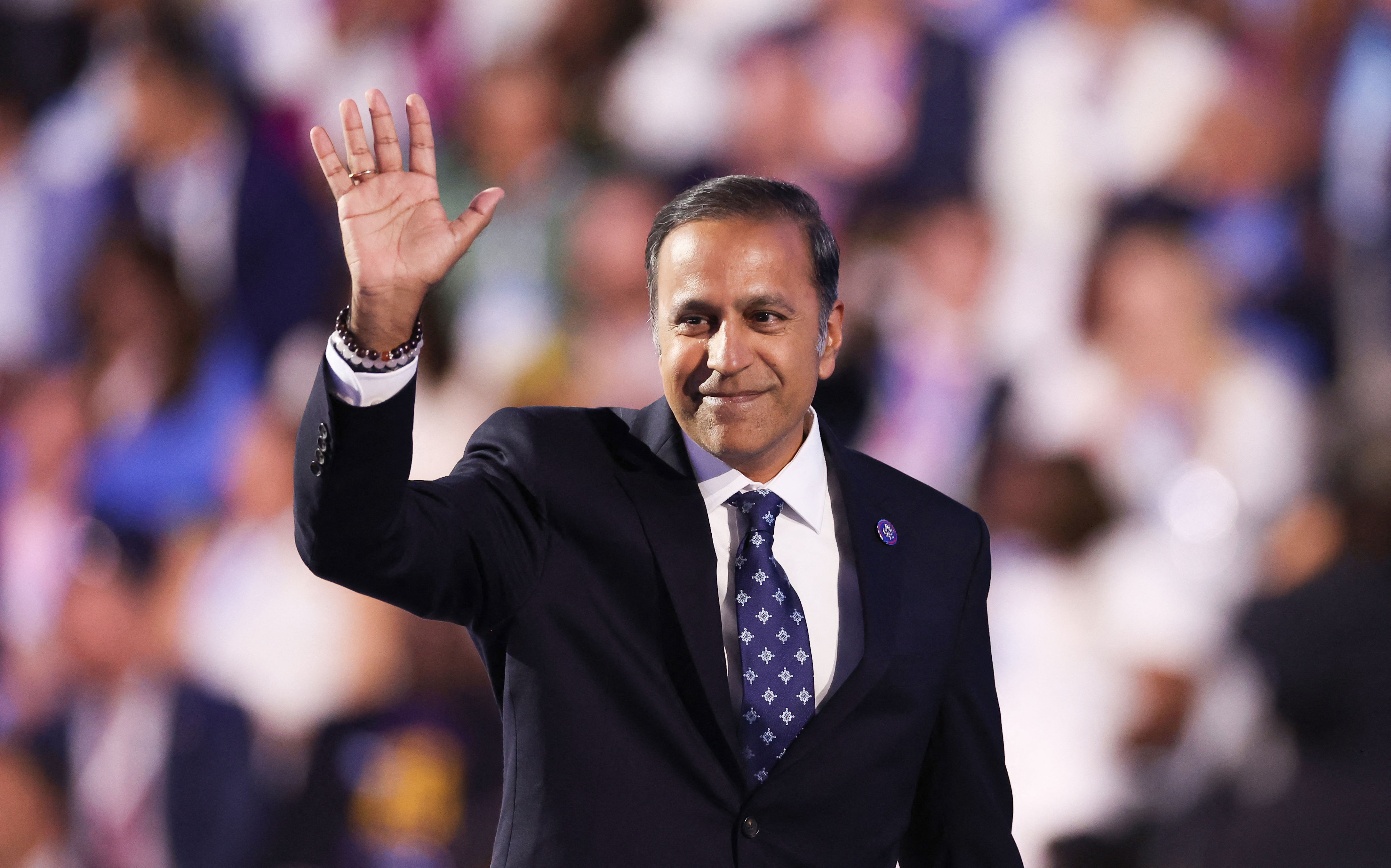 Juliana Stratton, Raja Krishnamoorthi chances in Illinois Senate race—Polls