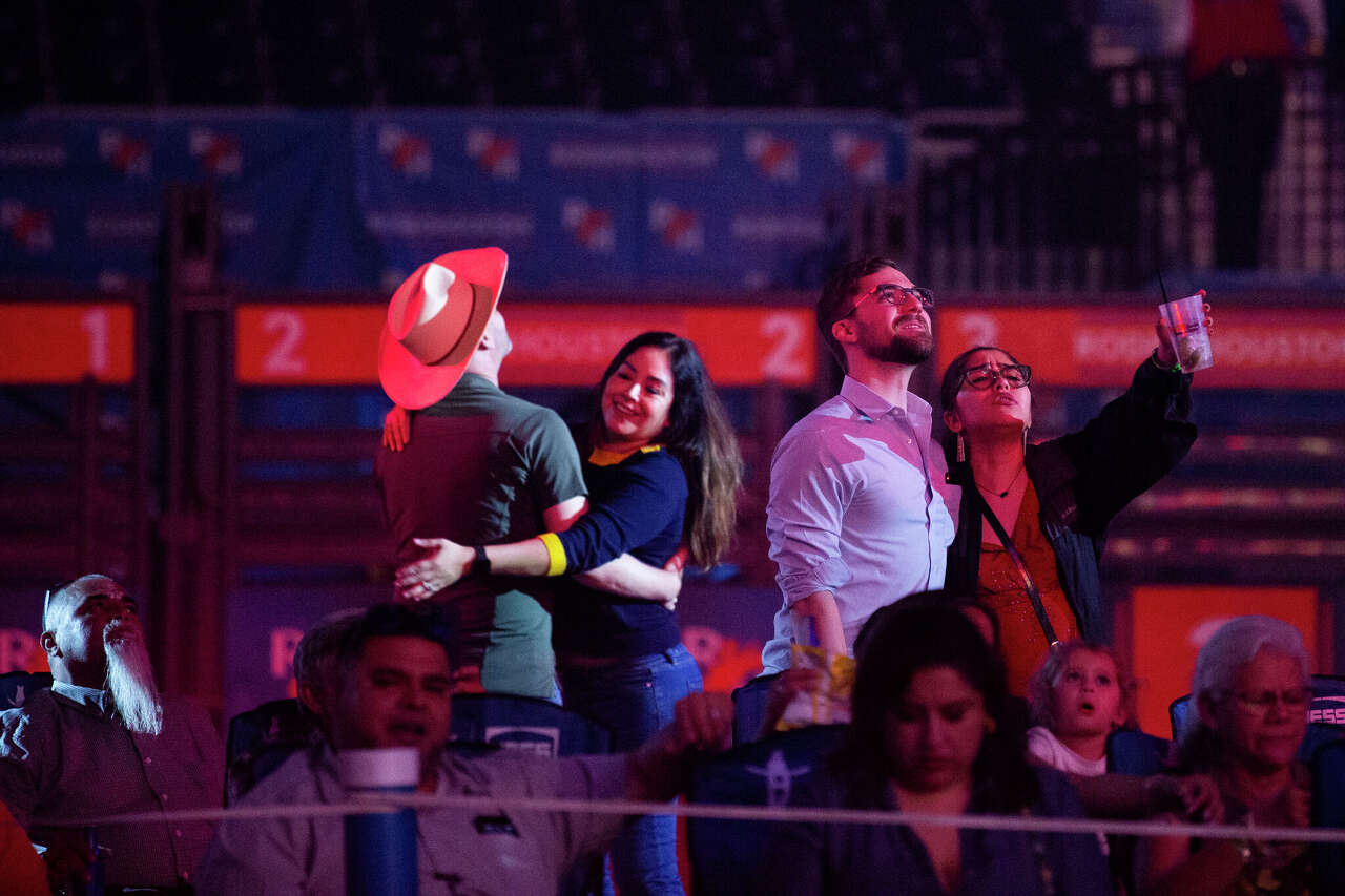 Houston Rodeo 2026 concerts: Show length, start times, merch and ...