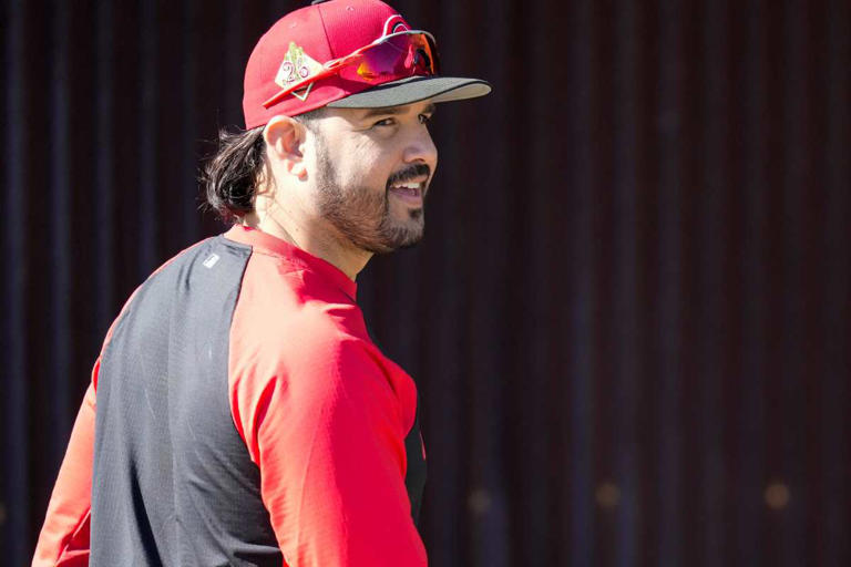 Reds’ opening day lineup projection after Eugenio Suarez addition
