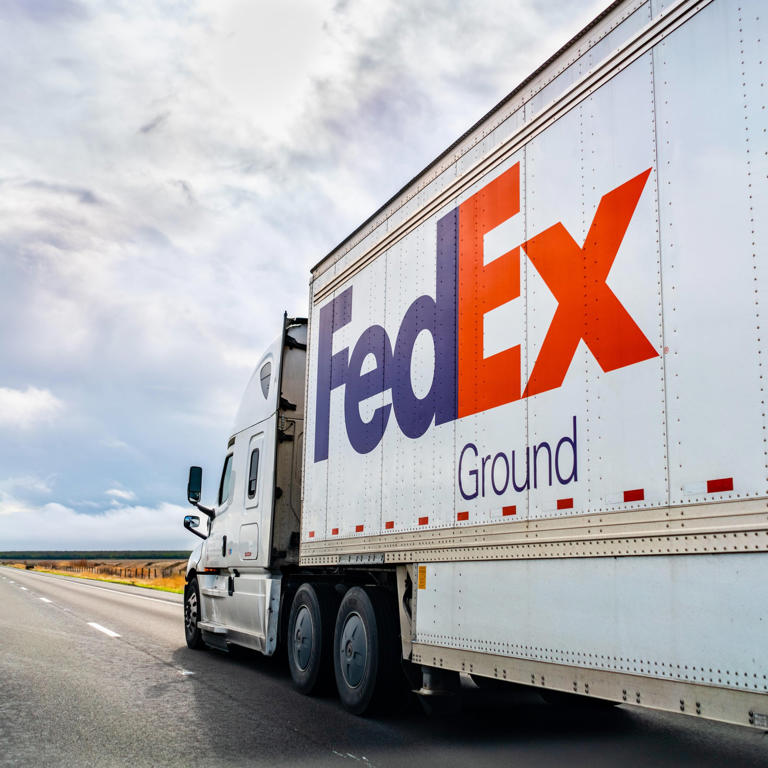 FedEx vows to pass any tariff refunds it gets from US on to customers