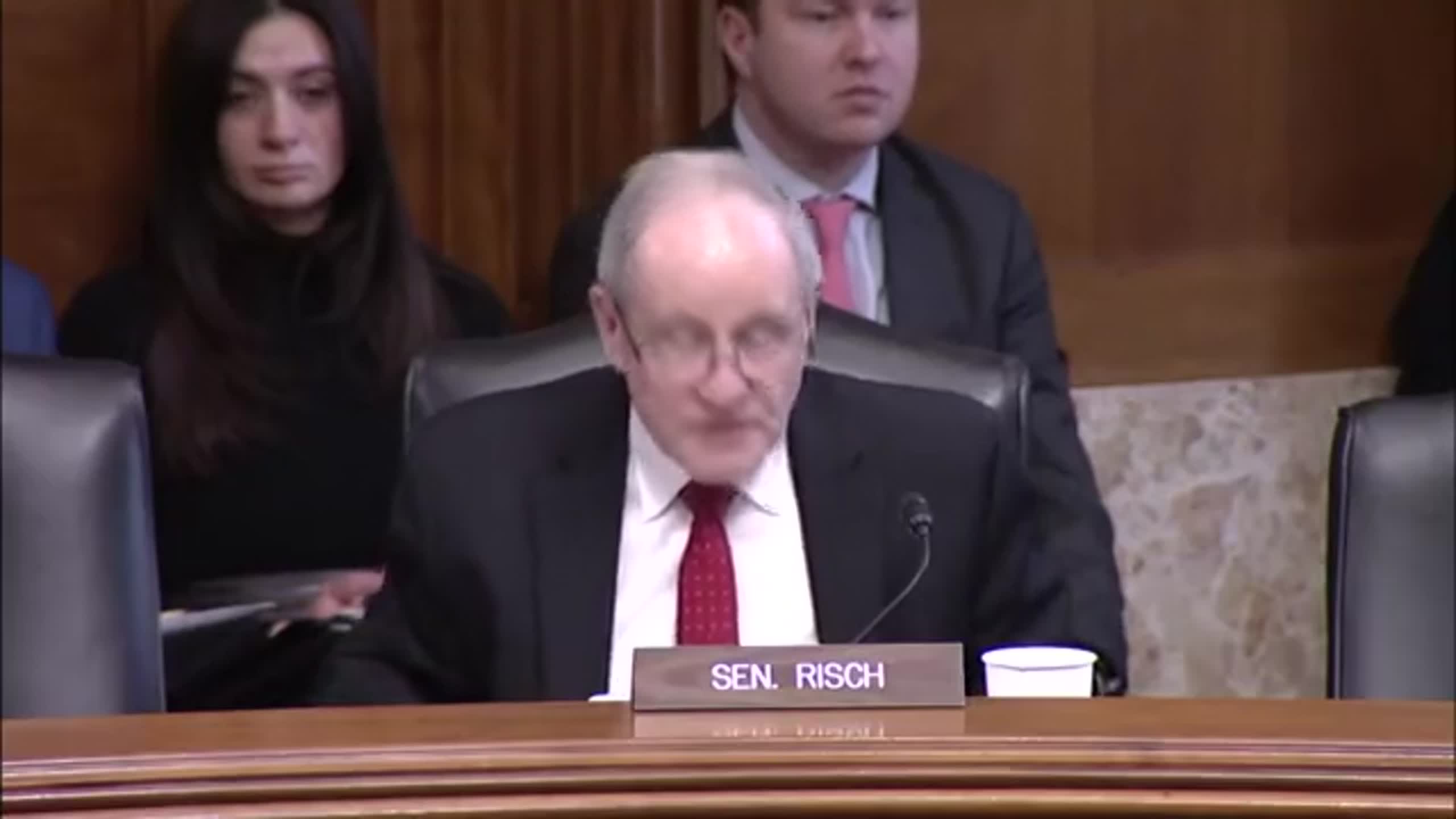 U.S. Sen. Jim Risch, R-Idaho, Questions BLM Nominee Stevan Pearce on ...