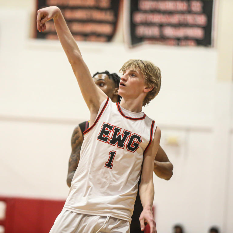 Who should be the Longplex boys basketball division tournament player ...