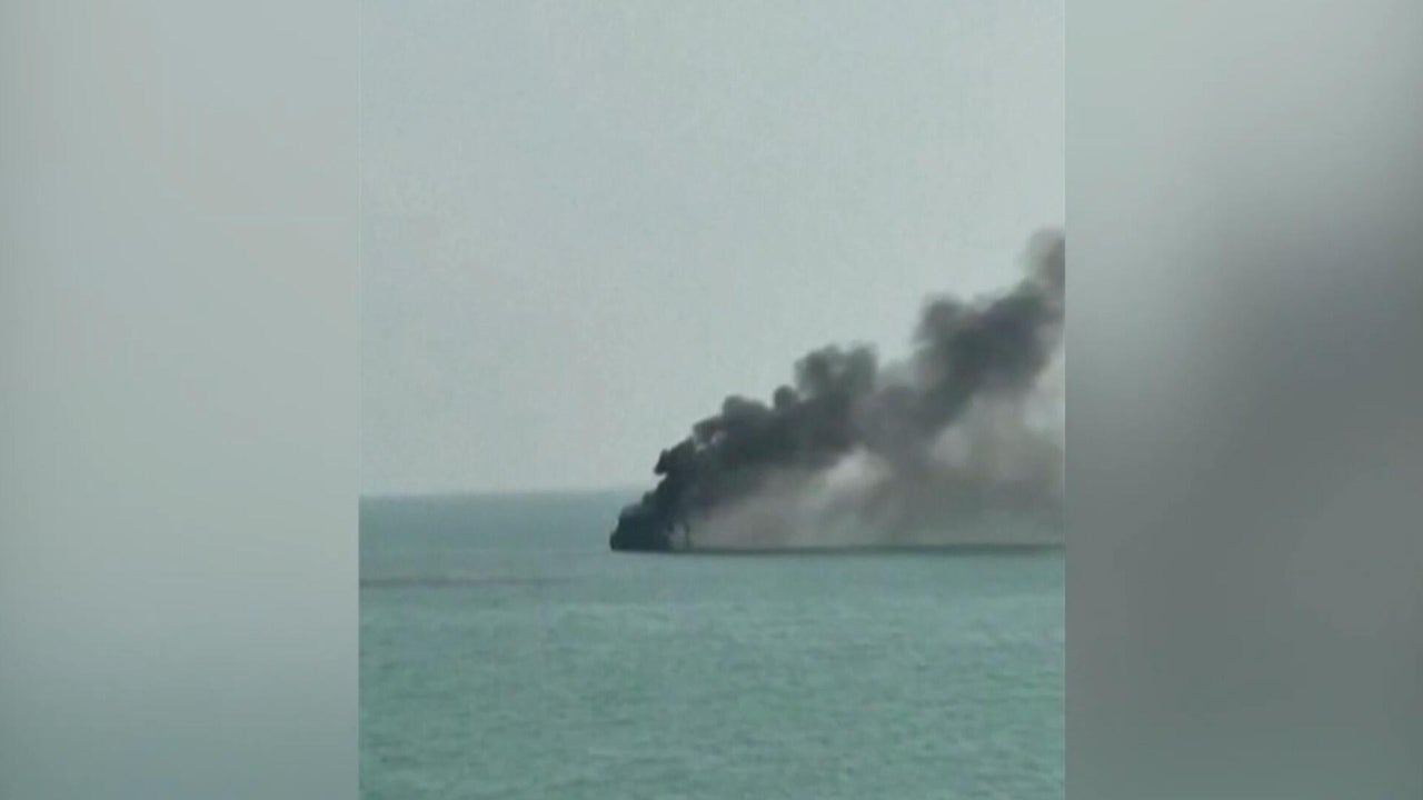 US torpedo sinks Iranian warship in Indian Ocean as conflict escalates<br><br>