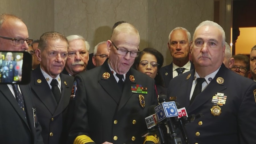Firefighters warn of volunteer rate decrease, raising safety concerns