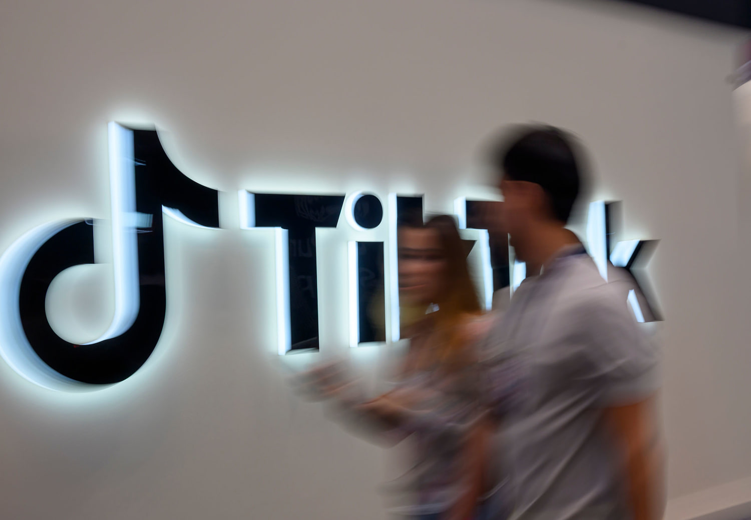 Trump administration sued over US.-TikTok deal