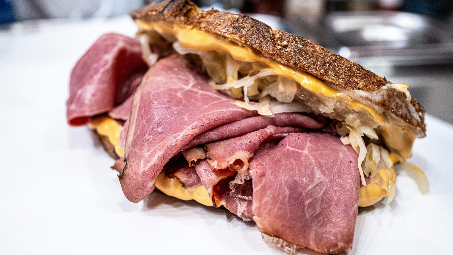 10 healthiest deli meats to keep in your fridge & 10 unhealthy ones to ...