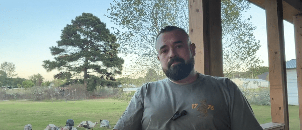 Arkansas man charged in killing of daughter’s alleged rapist wins GOP ...