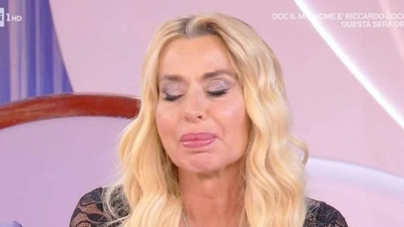 Nino Frassica replica a Valeria Marini: il video e il precedente che cambia tutto