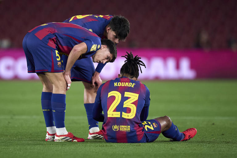 Barcelona players 'constantly worried' about injury situation at Hansi ...