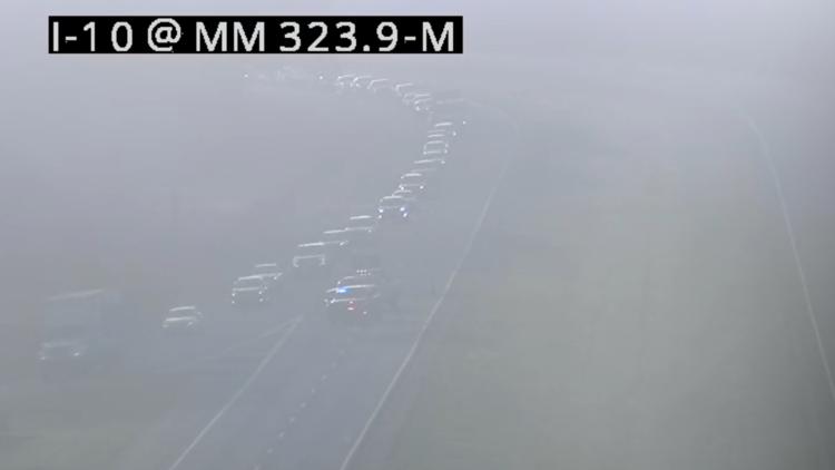 Traffic alert: I-10 closed in both directions in Baker County due to crash