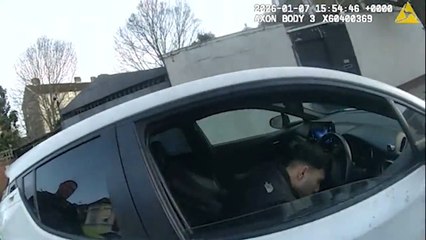 Moment drunk driver crashes into bus as he tried to escape police in ...