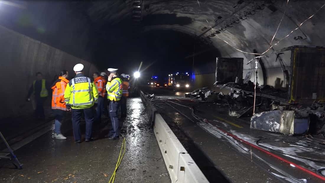 A8 Apokalypse Der Albtraum Auf Deutschlands Wichtigster Autobahn