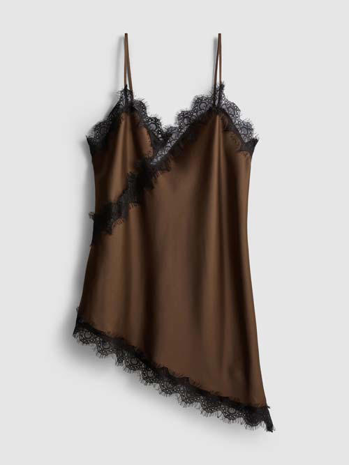 Coleen Rooney launches beautiful collection with Primark