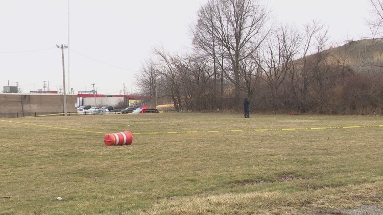 Woman arrested by Cleveland police after bodies of 2 young girls found ...