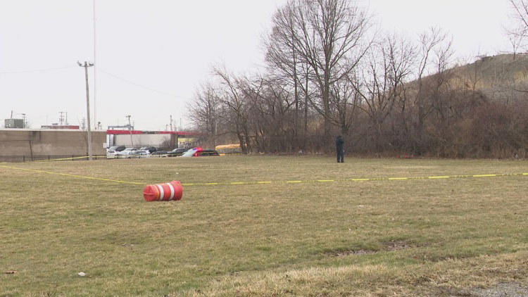 Woman arrested by Cleveland police after bodies of 2 young girls found ...