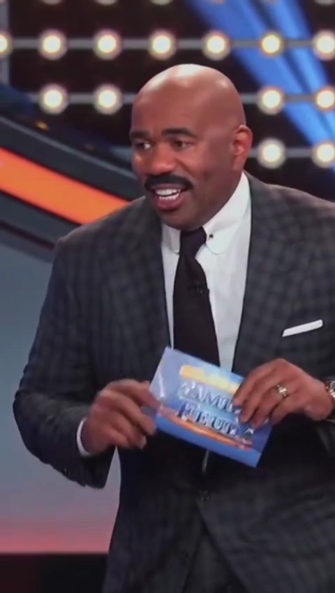 Steve Harvey breaks as his family goes wild on Celebrity Family Feud