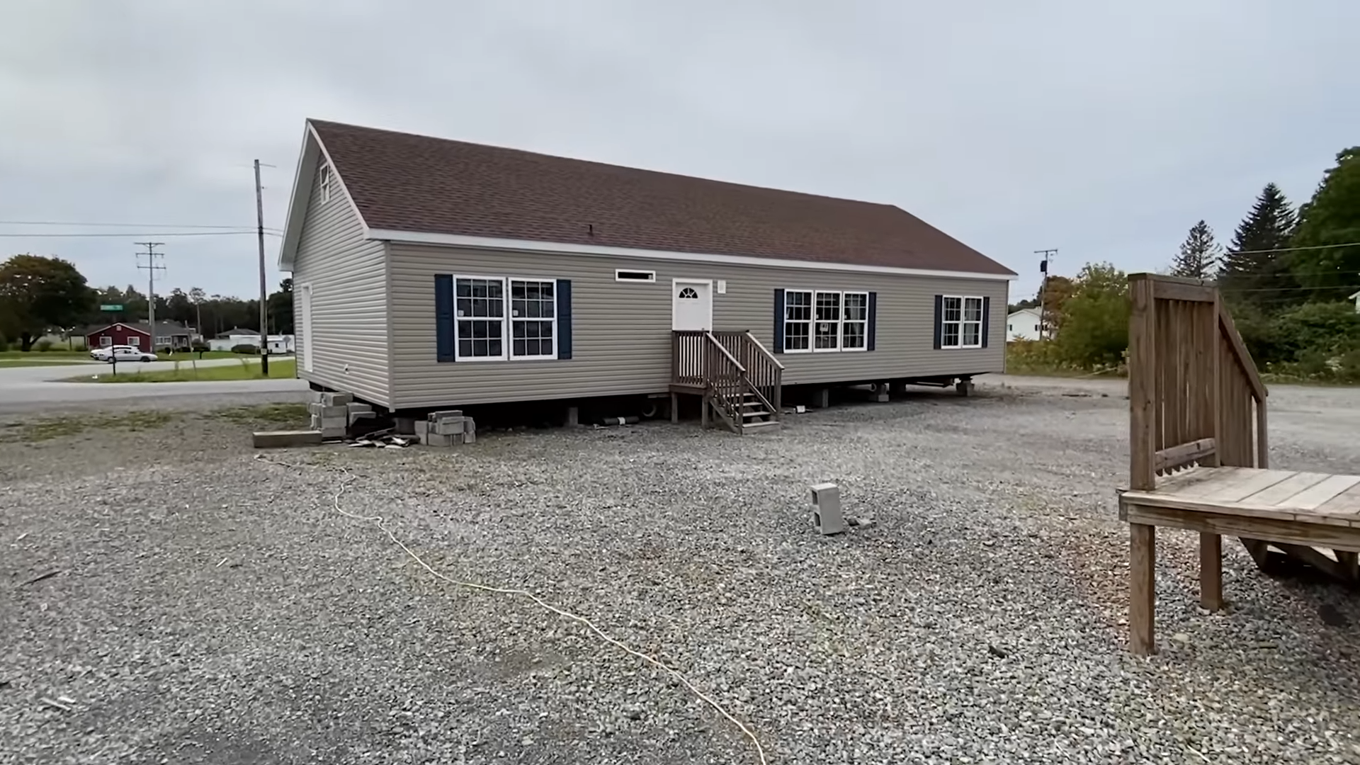 Hudson by Eagle River Homes | 3 bed, 2 bath prefab house tour