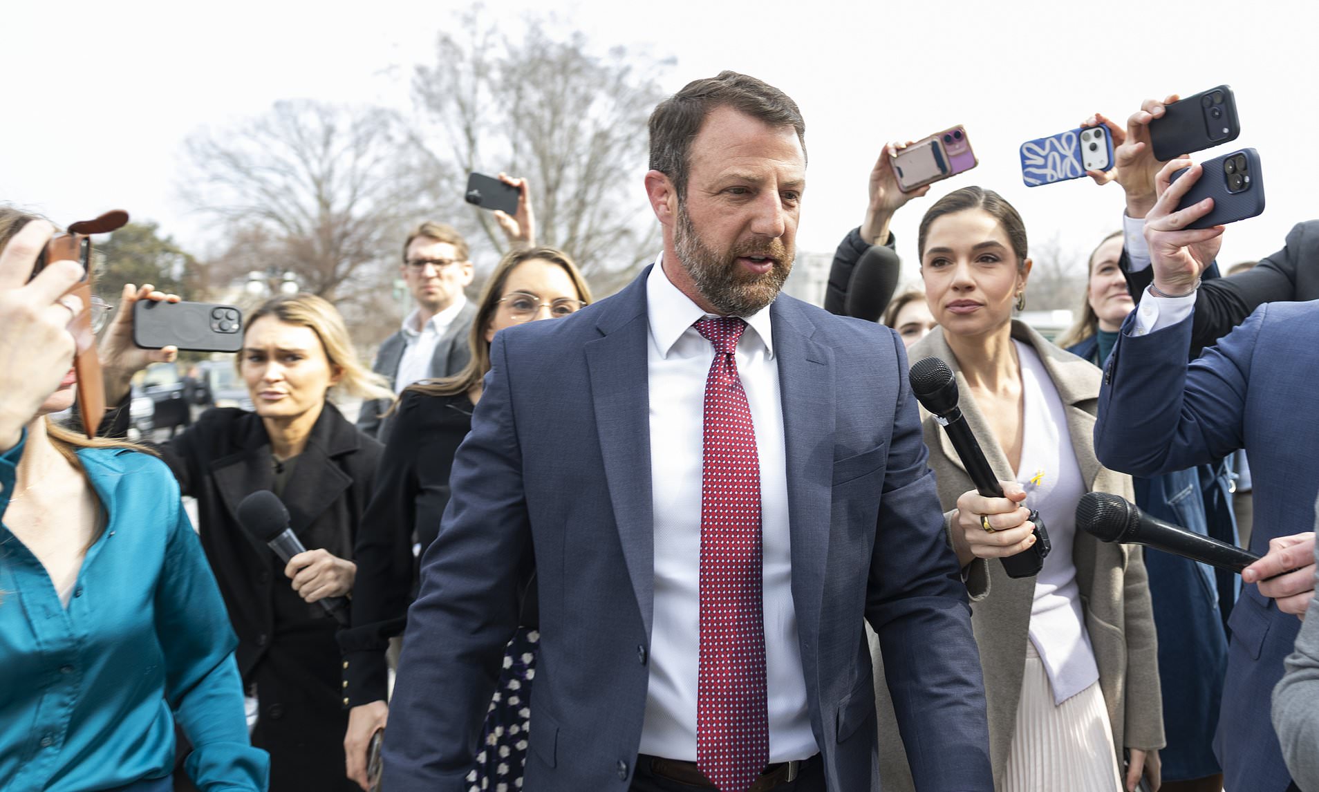 Trump's DHS pick Markwayne Mullin breaks silence as insiders warn 'this ...