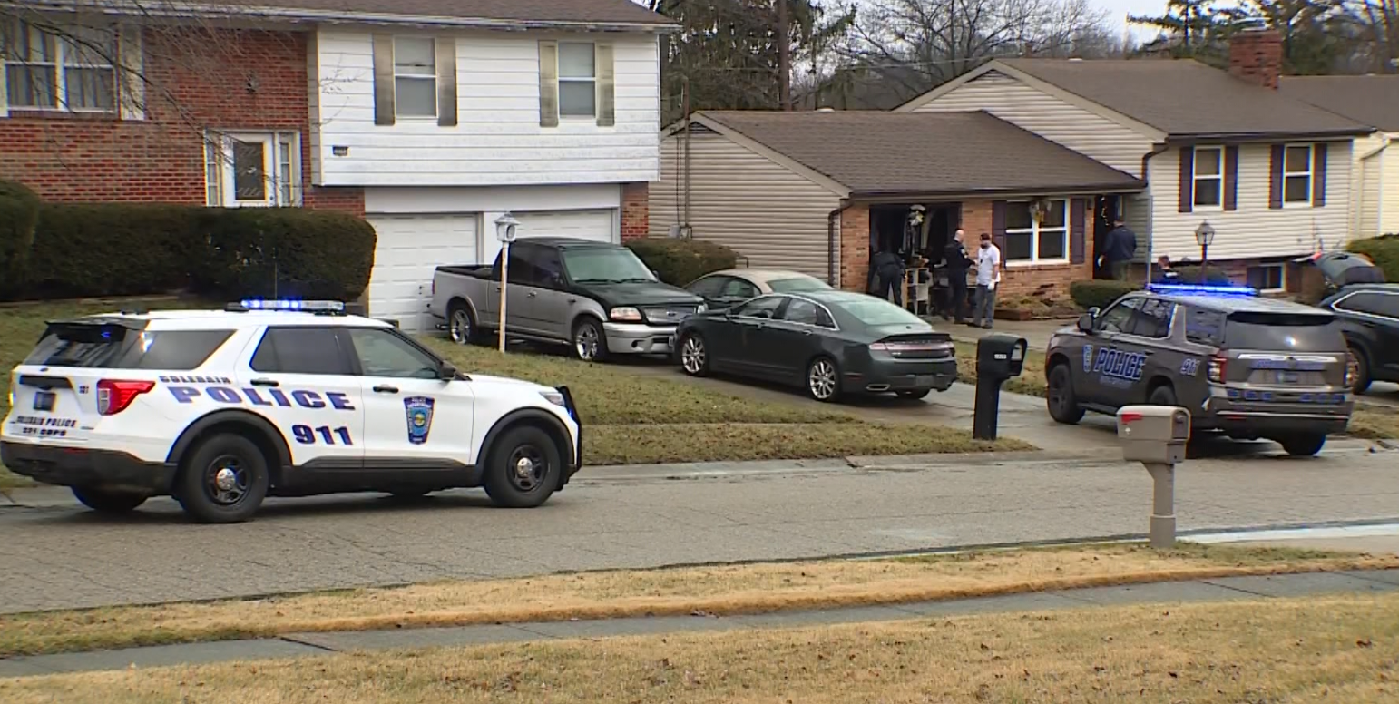 Man charged in violent home break-in stabbed victim a dozen times ...