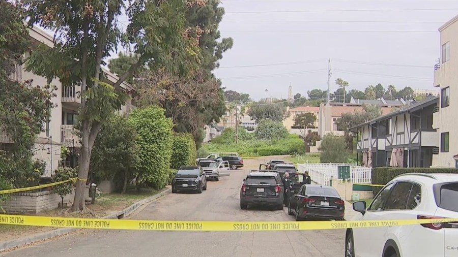 Man found dead in parked car in San Diego