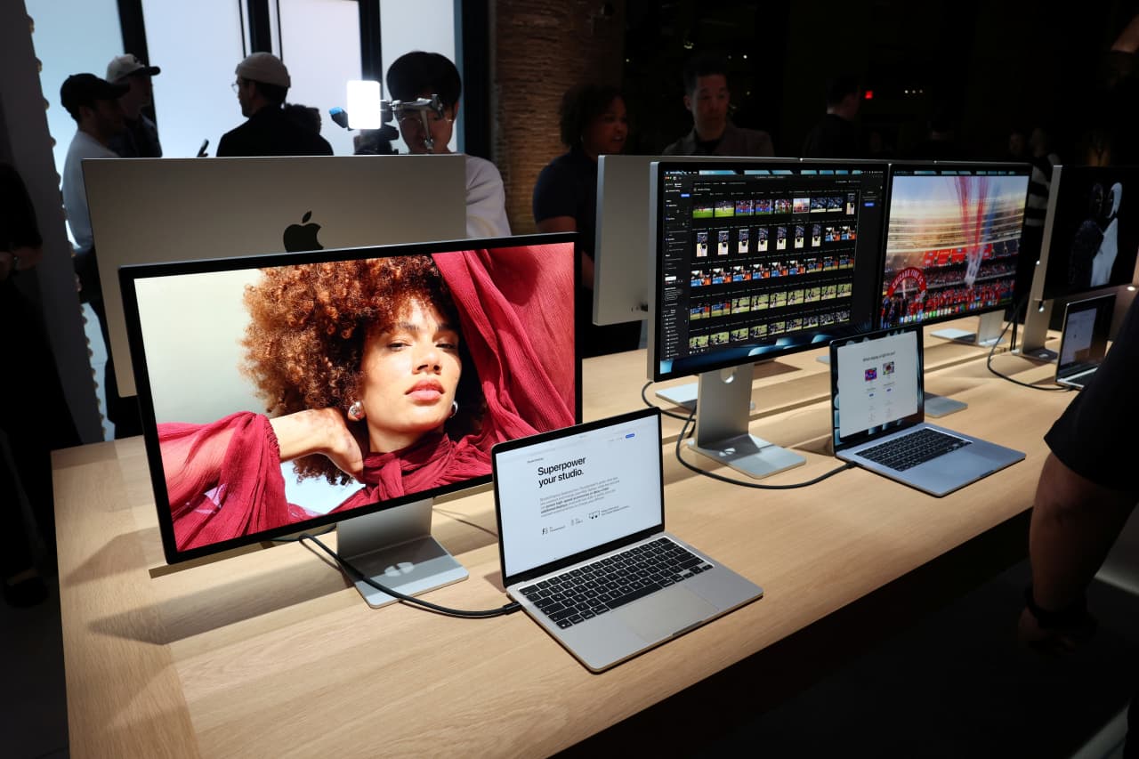 Cheaper iPhones and a $599 MacBook? Apple is all about affordability now.