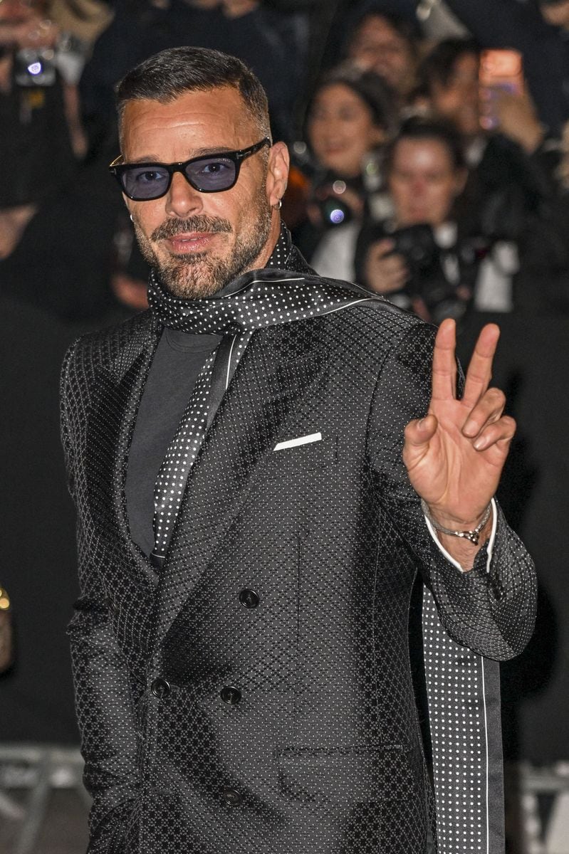 Ricky Martin looks hotter than ever in sharp Tom Ford look