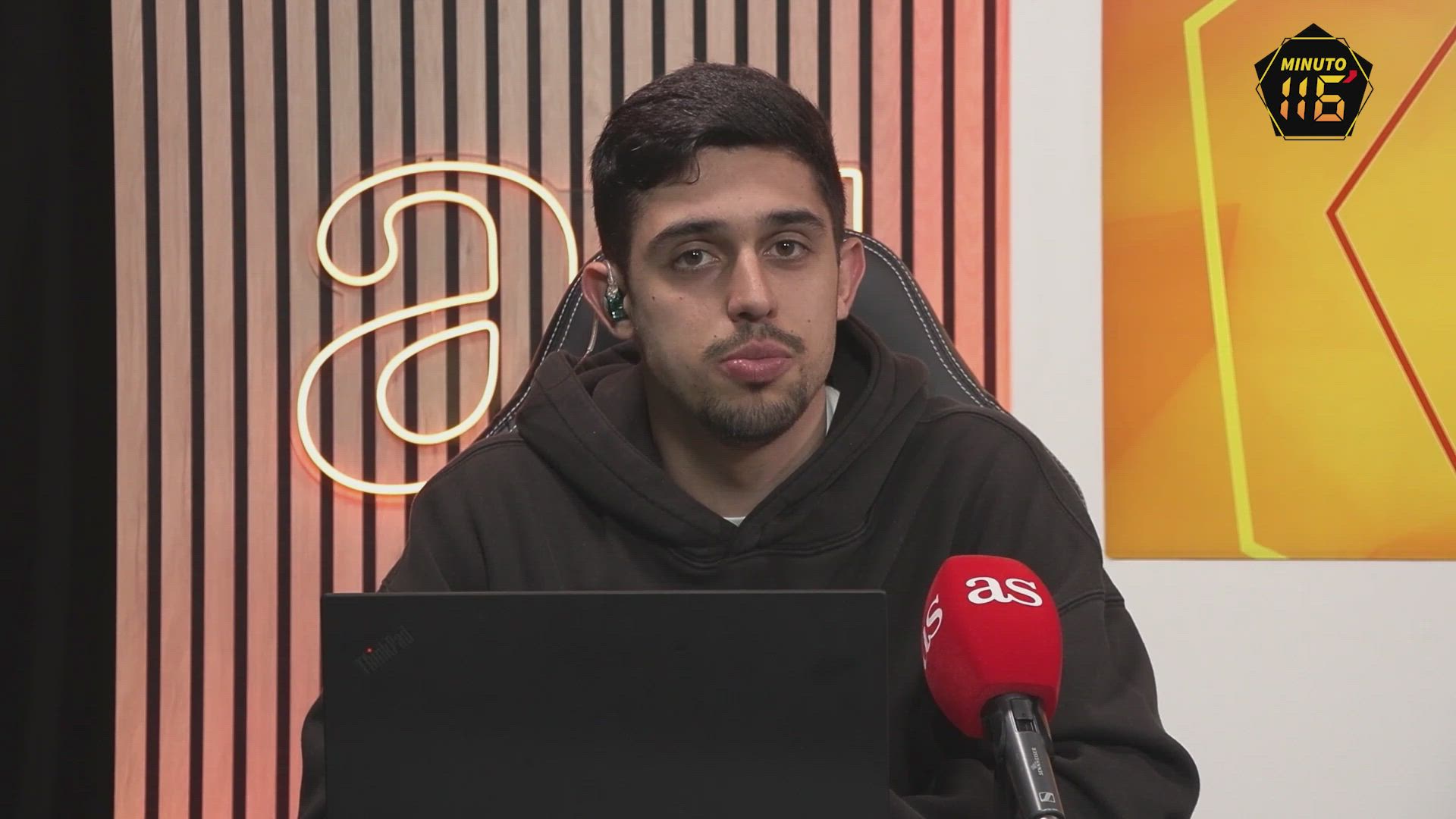 Minuto 116. Arranca la Formula 1.