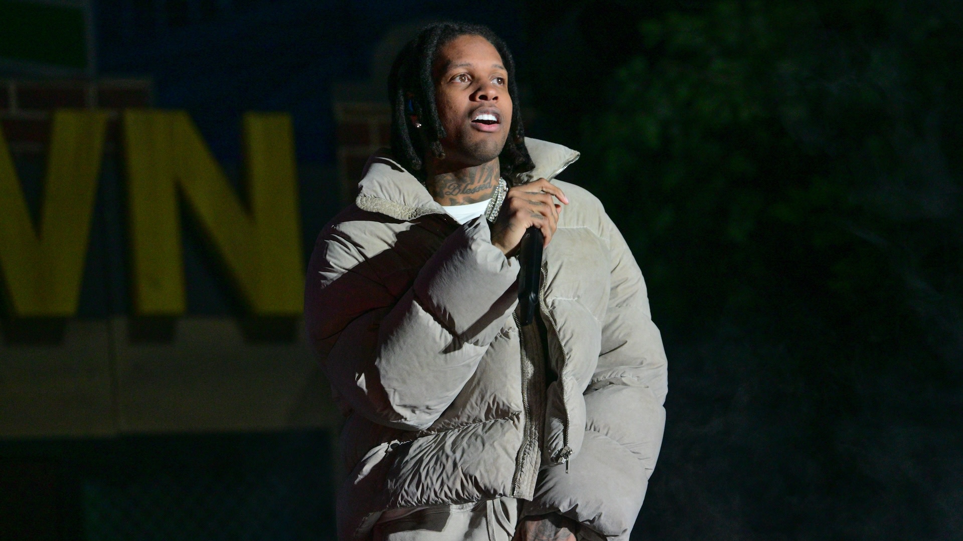 Lil Durk's daughter prank calls her father while he's in jail
