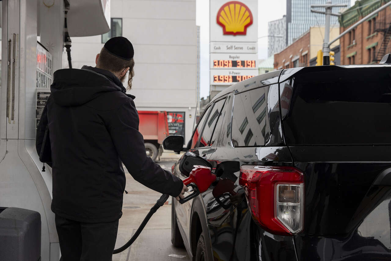 Texas gas prices are rising amid Iran conflict. Here's what you'll pay ...