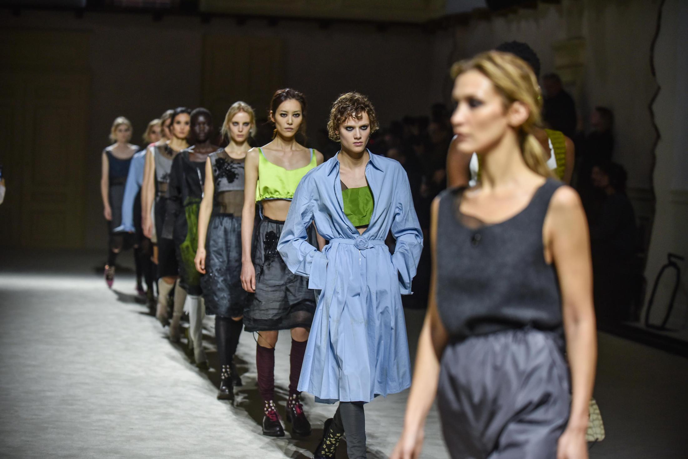 Il Gruppo Prada per il quinto anno col vento in poppa: nel 2025 ricavi ...