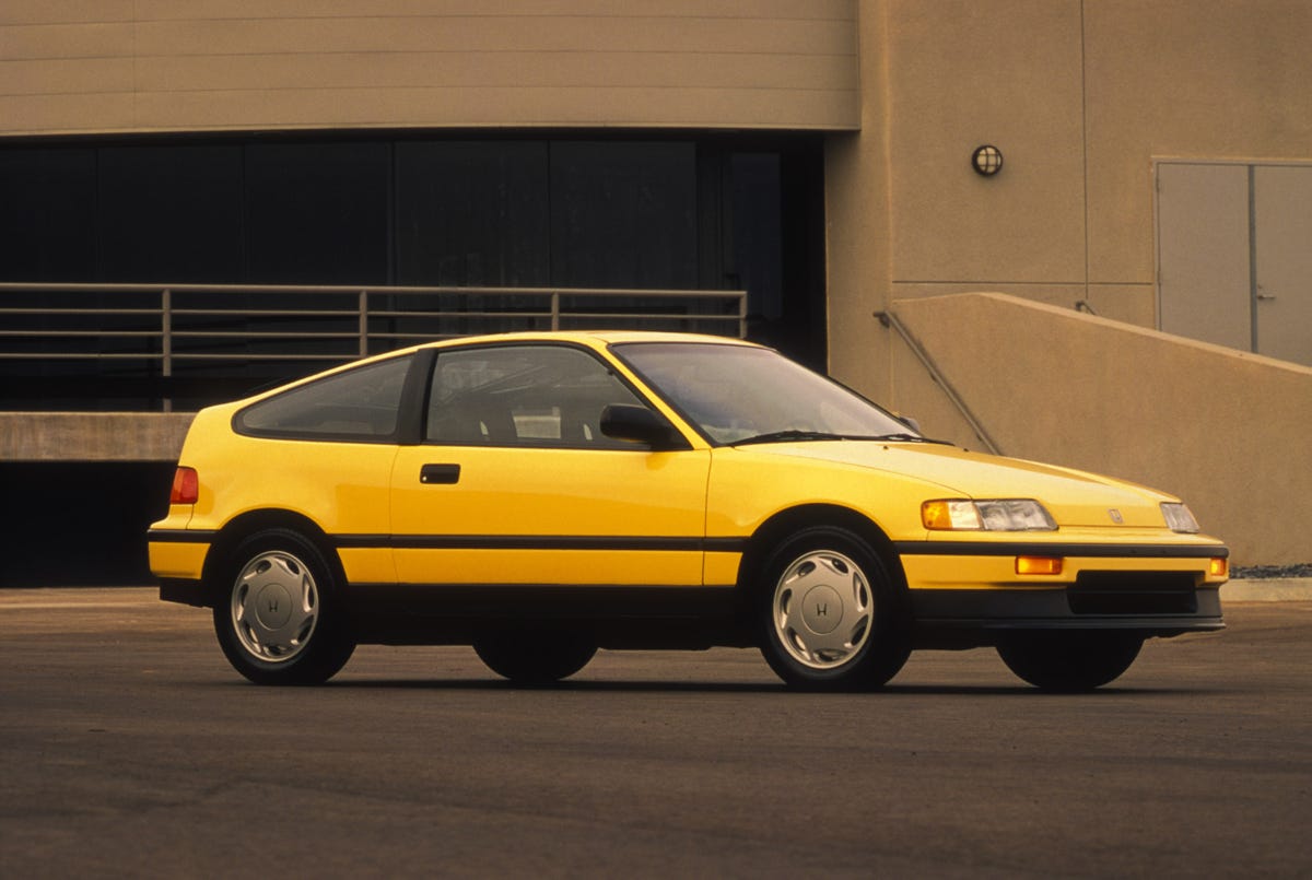 Yes, You Can Daily-Drive a Classic Car, and These Are the Ones to Look For