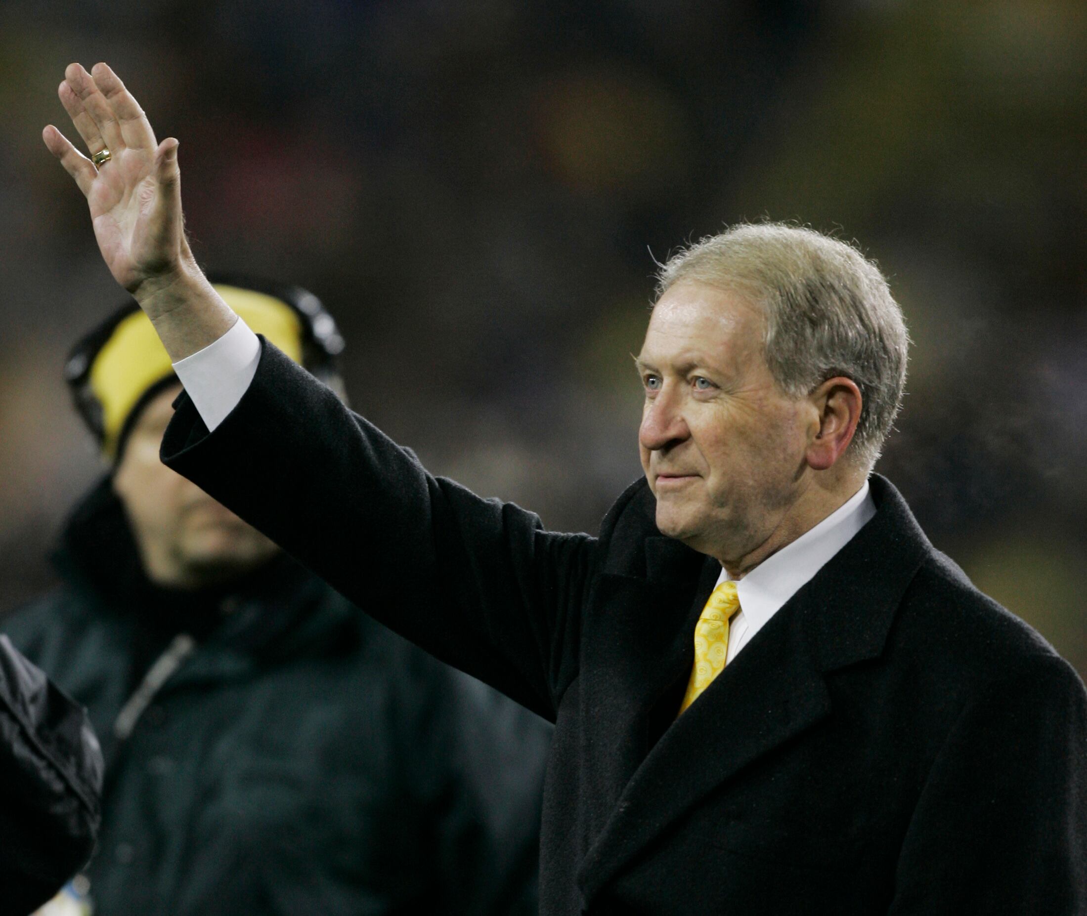 Packers to honor Bob Harlan by installing name on Lambeau Field façade
