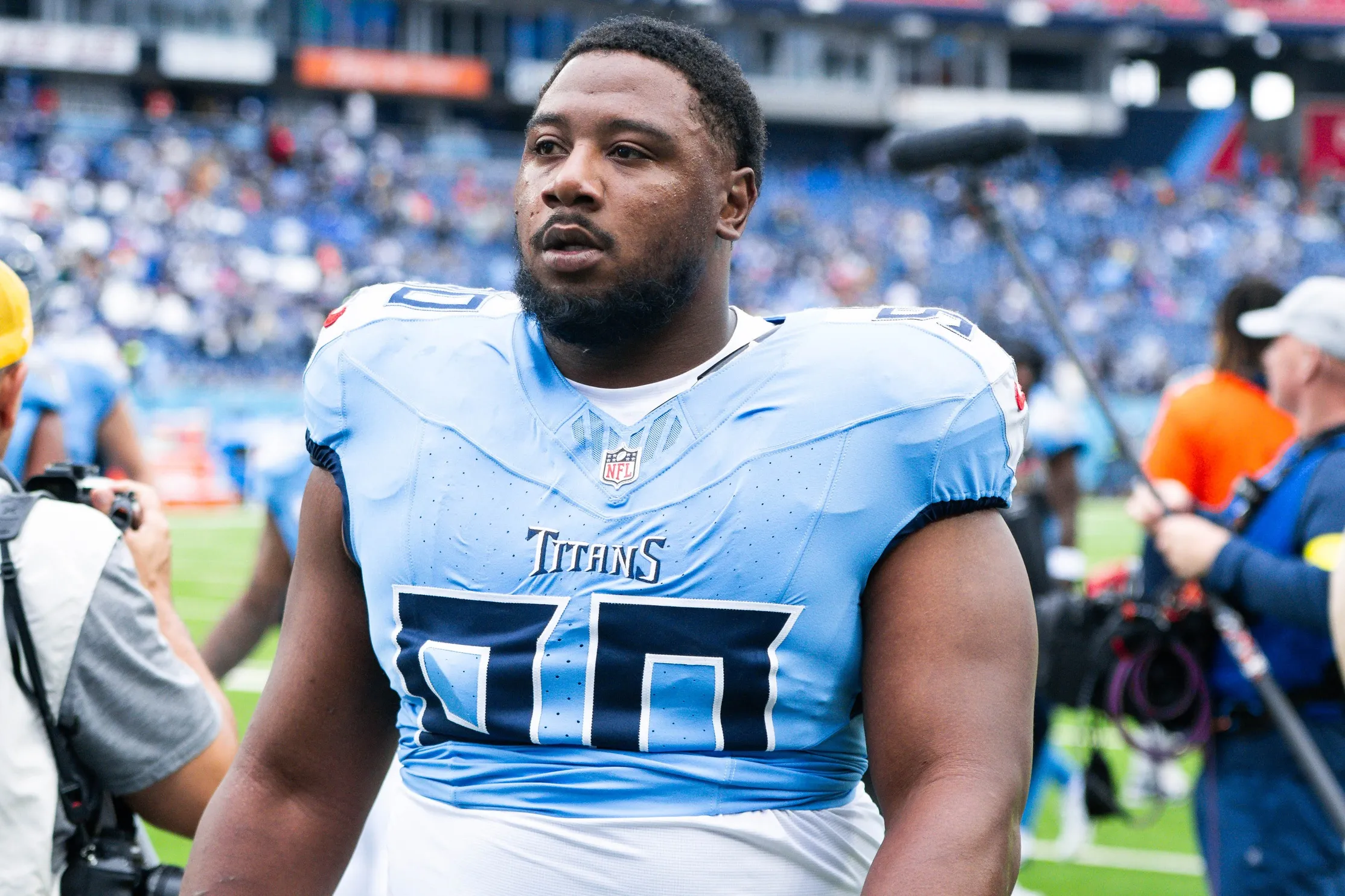 Commanders bolster defensive line with Shy Tuttle signing