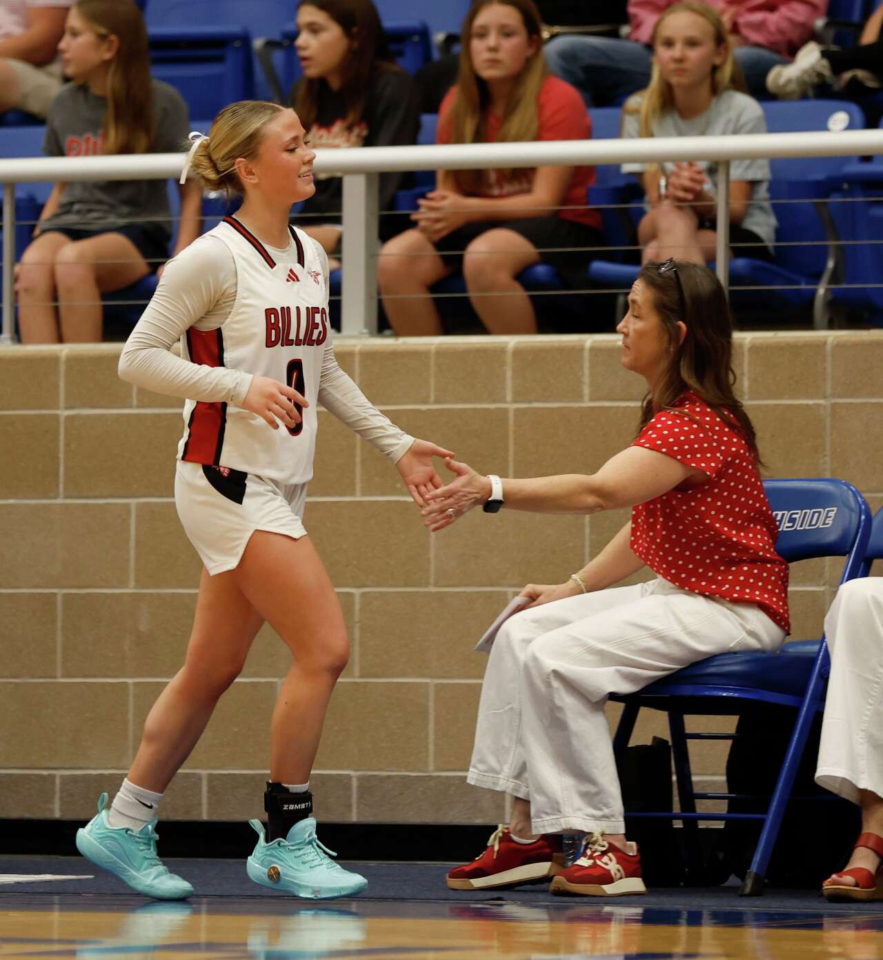 Fredericksburg seeks program's first UIL girls basketball state ...