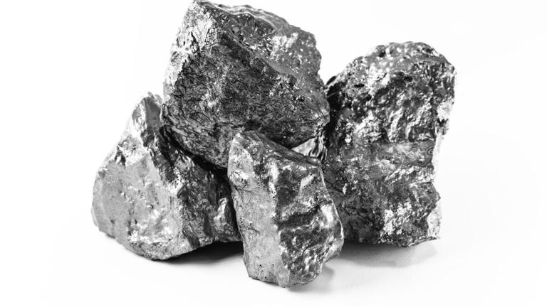 Aluminium prices hit high after Alba suspends metal deliveries