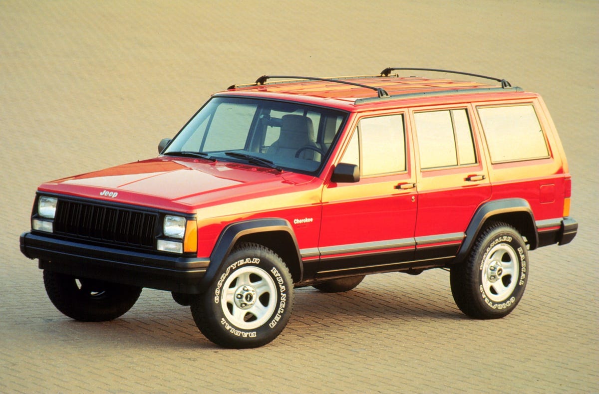 Yes, You Can Daily-Drive a Classic Car, and These Are the Ones to Look For
