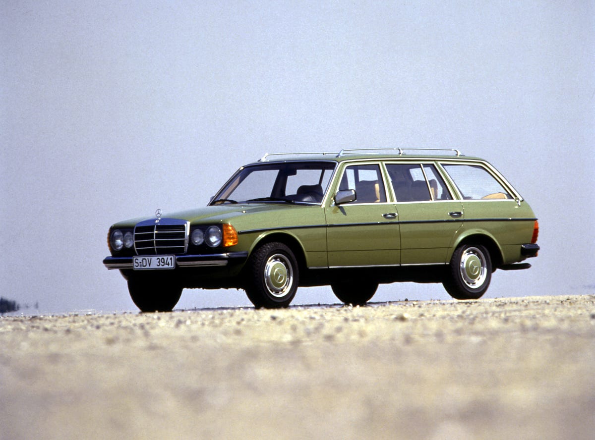 Yes, You Can Daily-Drive a Classic Car, and These Are the Ones to Look For