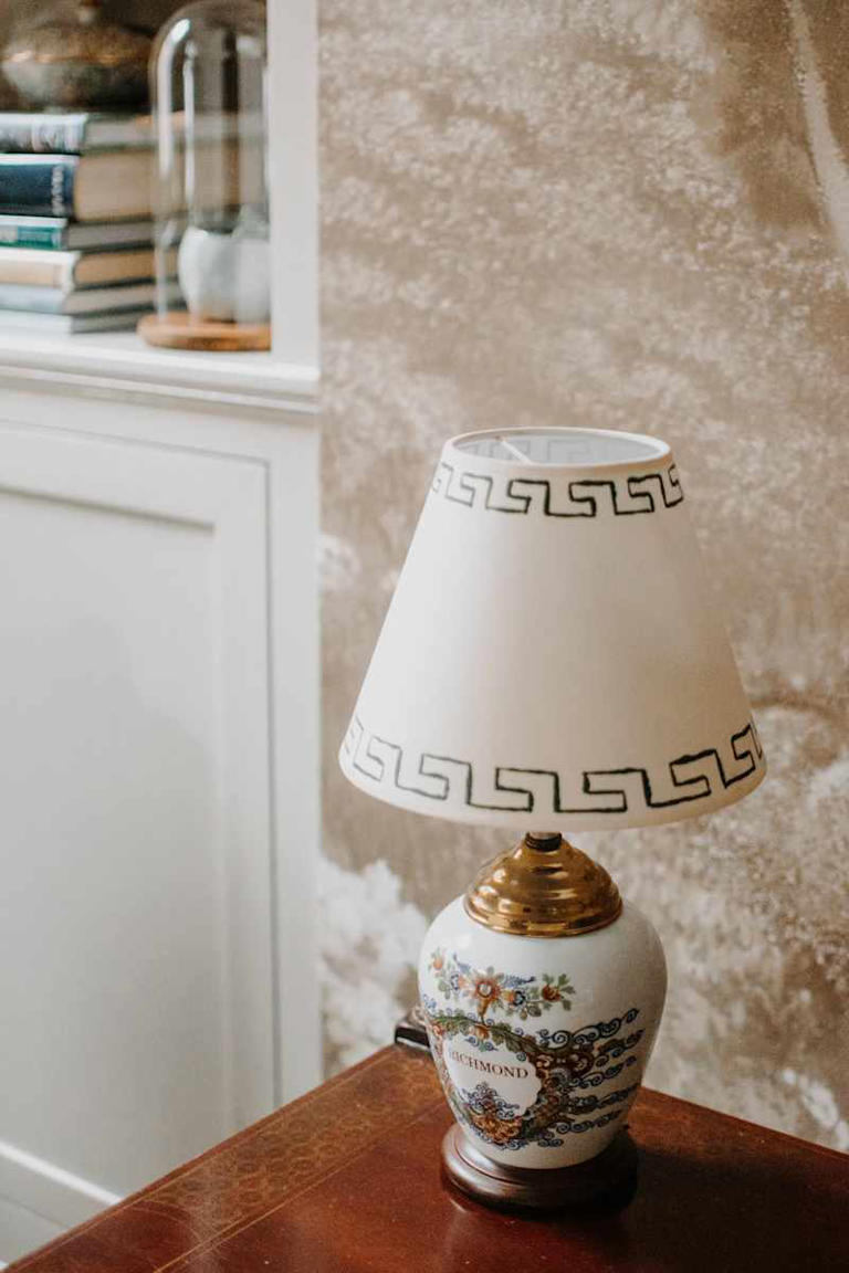 I tried the 3-step method that makes vintage lamps look fancy (not ...