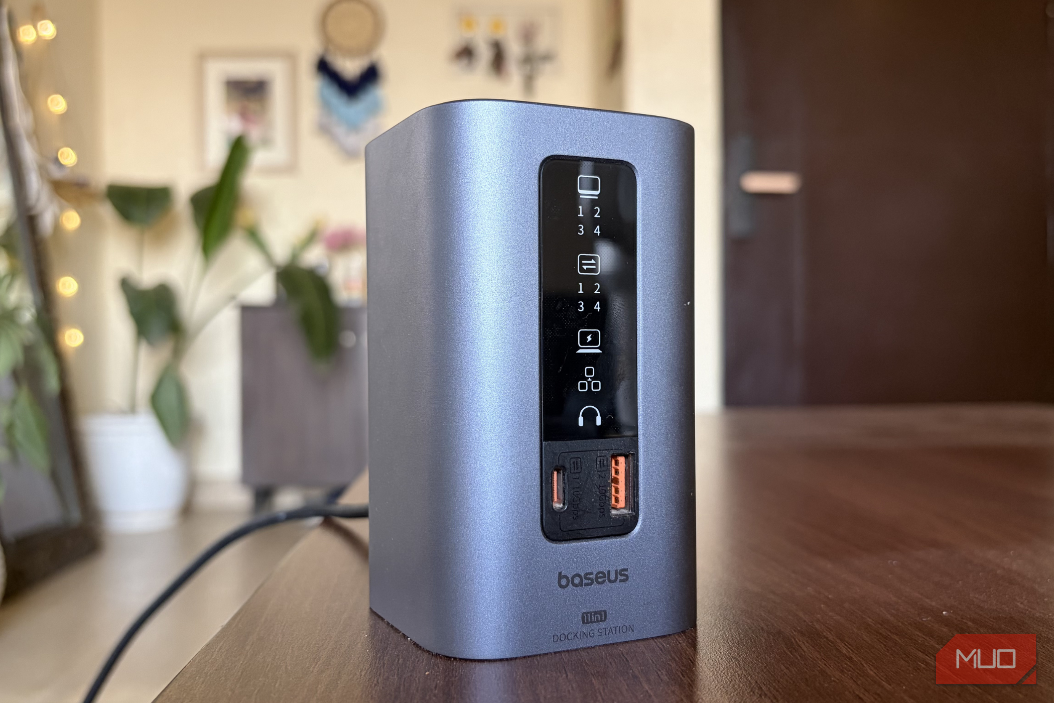 This is the perfect docking station for any laptop