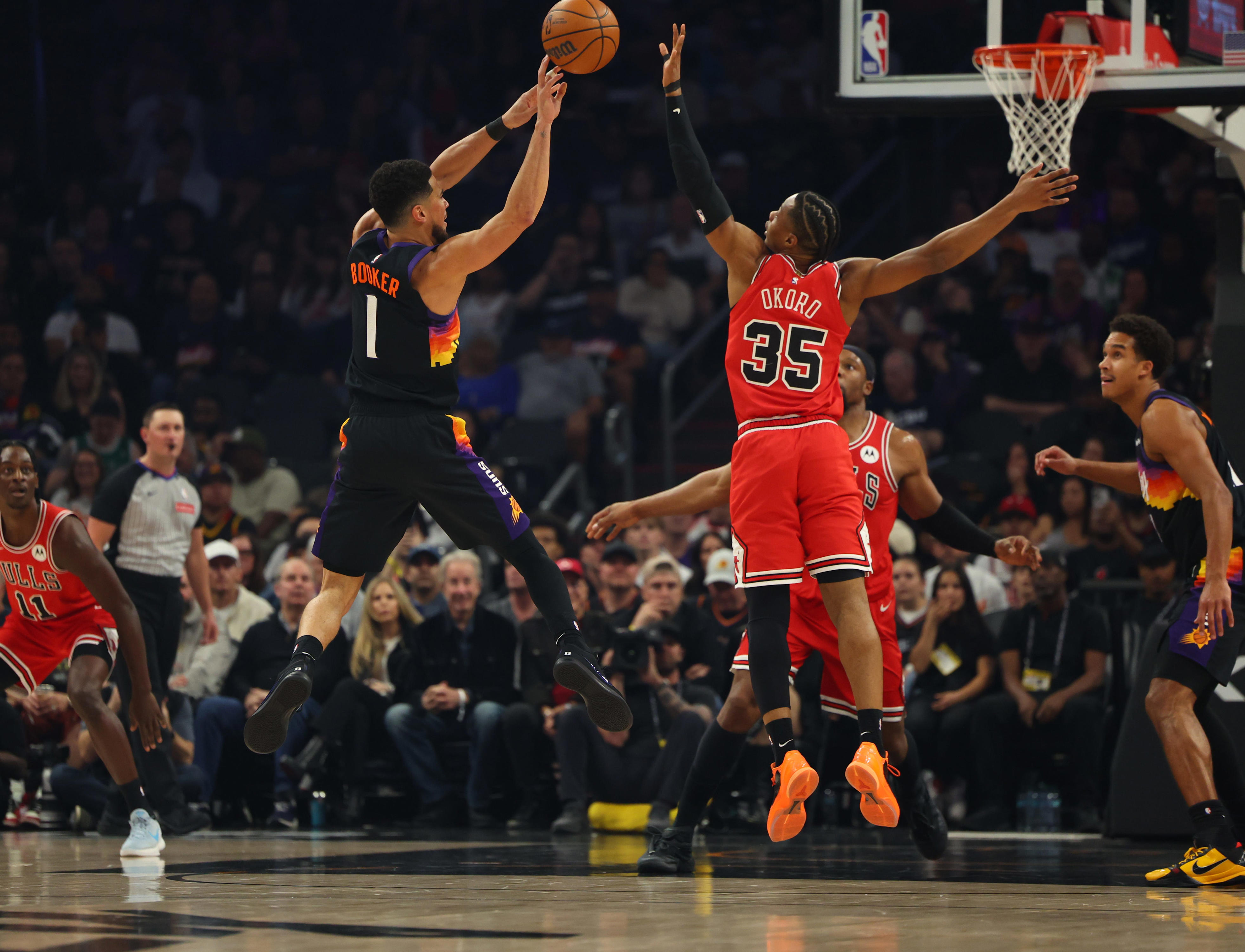 Suns' comeback effort falls short in loss to short-handed Bulls