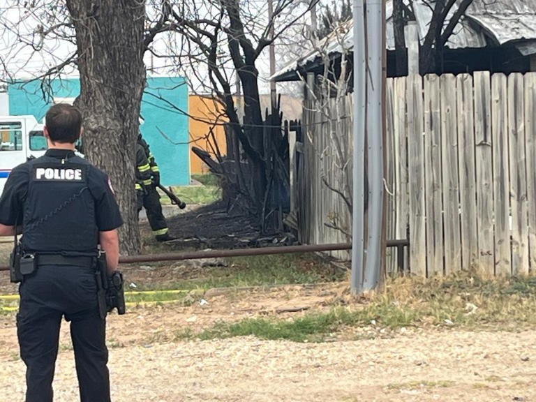 San Angelo first responders tackle fire near Chadbourne Street
