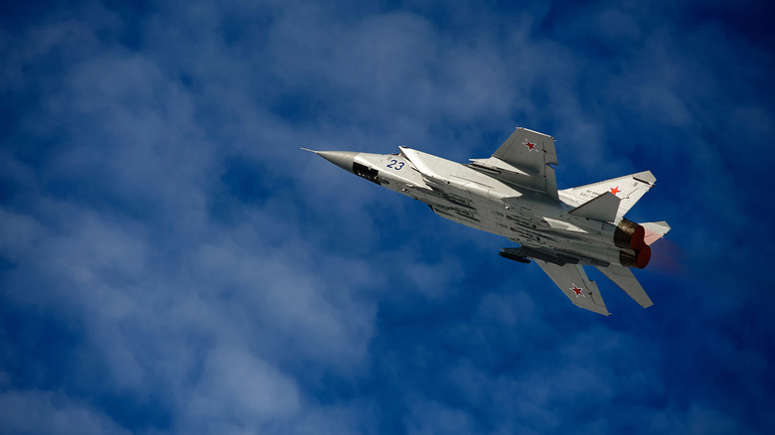 Mikoyan MiG-31