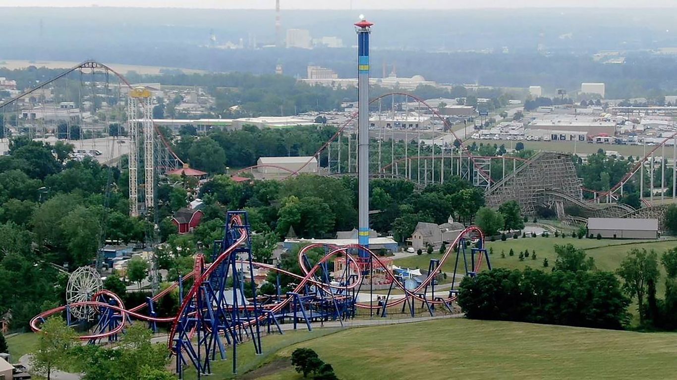 Why America's regional amusement parks aren't having fun