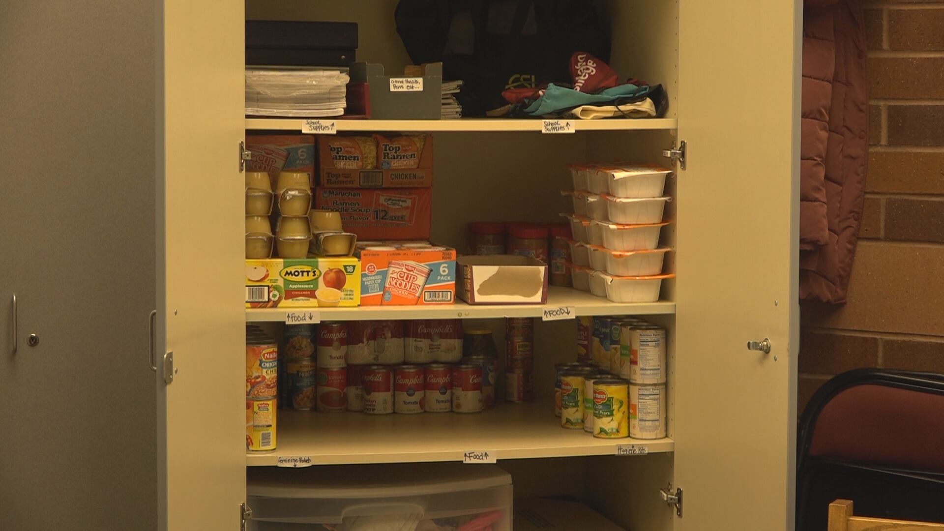 Declo senior starts school food pantry for fellow students